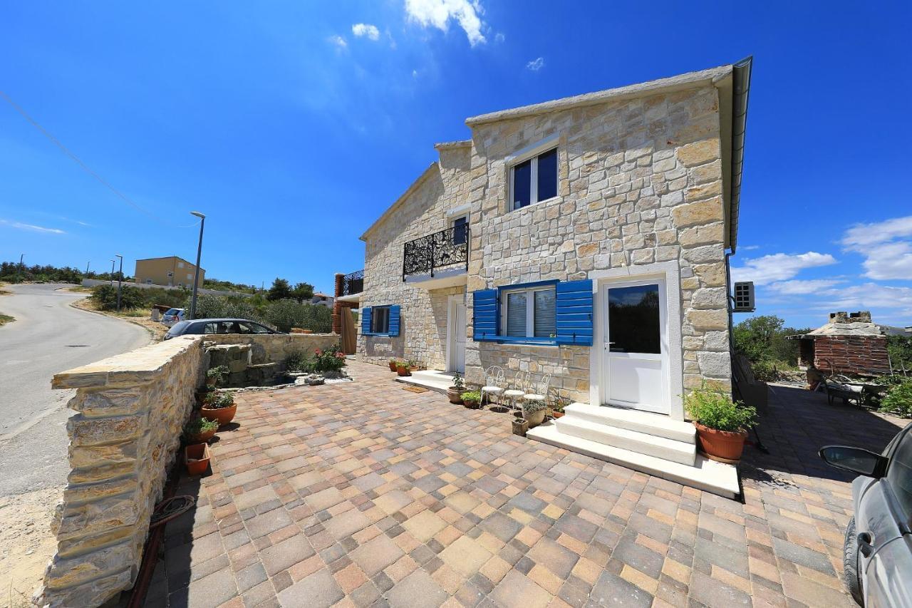 Villa Antica Drage Bagian luar foto