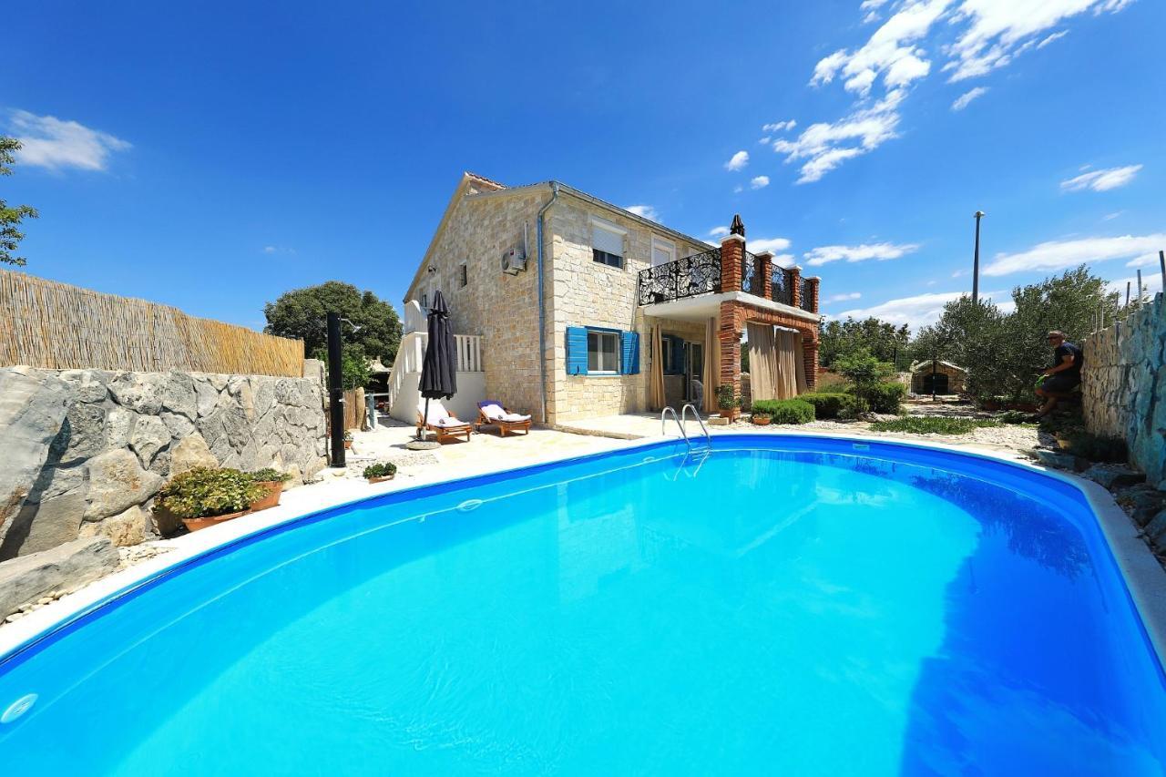 Villa Antica Drage Bagian luar foto